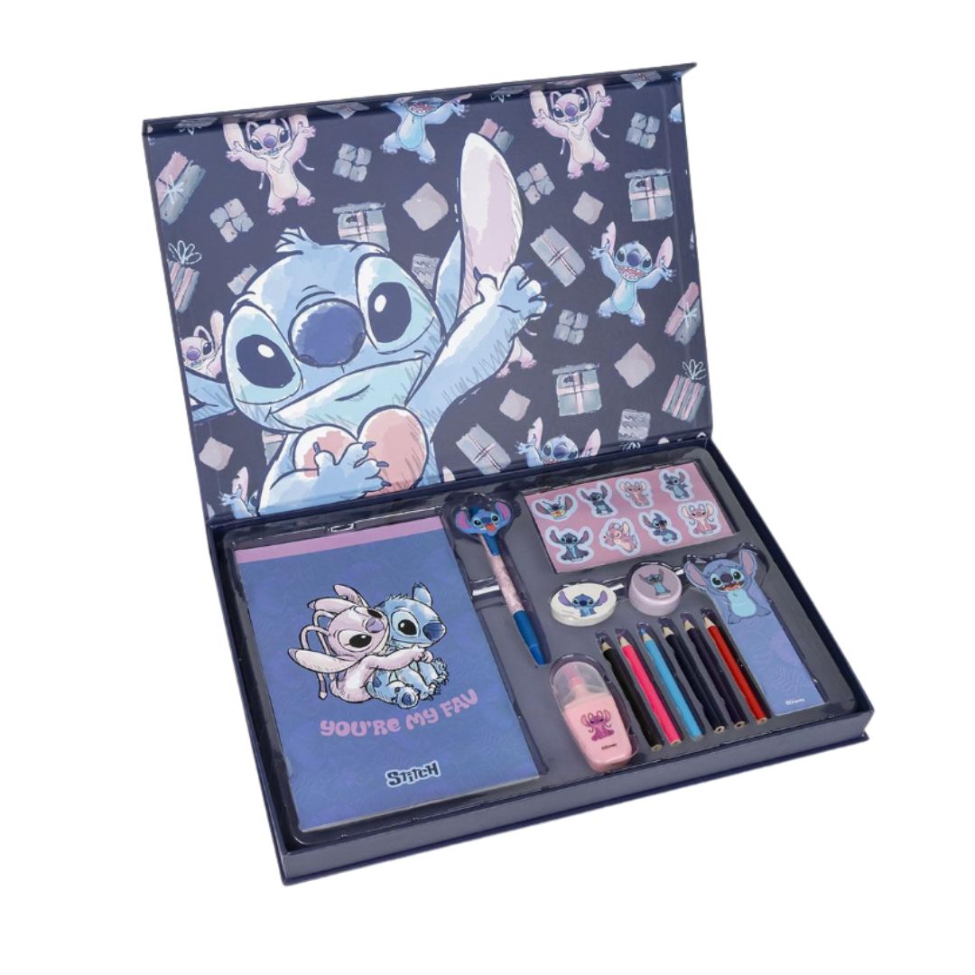 Coffret papeterie Stitch Disney 12 pièces avec carnet, crayons, stickers et accessoires, présenté dans une boîte décorée Stitch