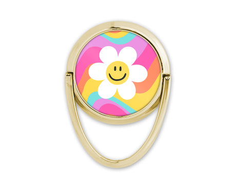 Découvrez notre anneau de téléphone doré, l'accessoire girly qui ajoute une touche d'élégance à votre style. Avec son design original, cet anneau devient bien plus qu'un support pour votre téléphone, c'est un bijou qui complète votre look avec éclat.