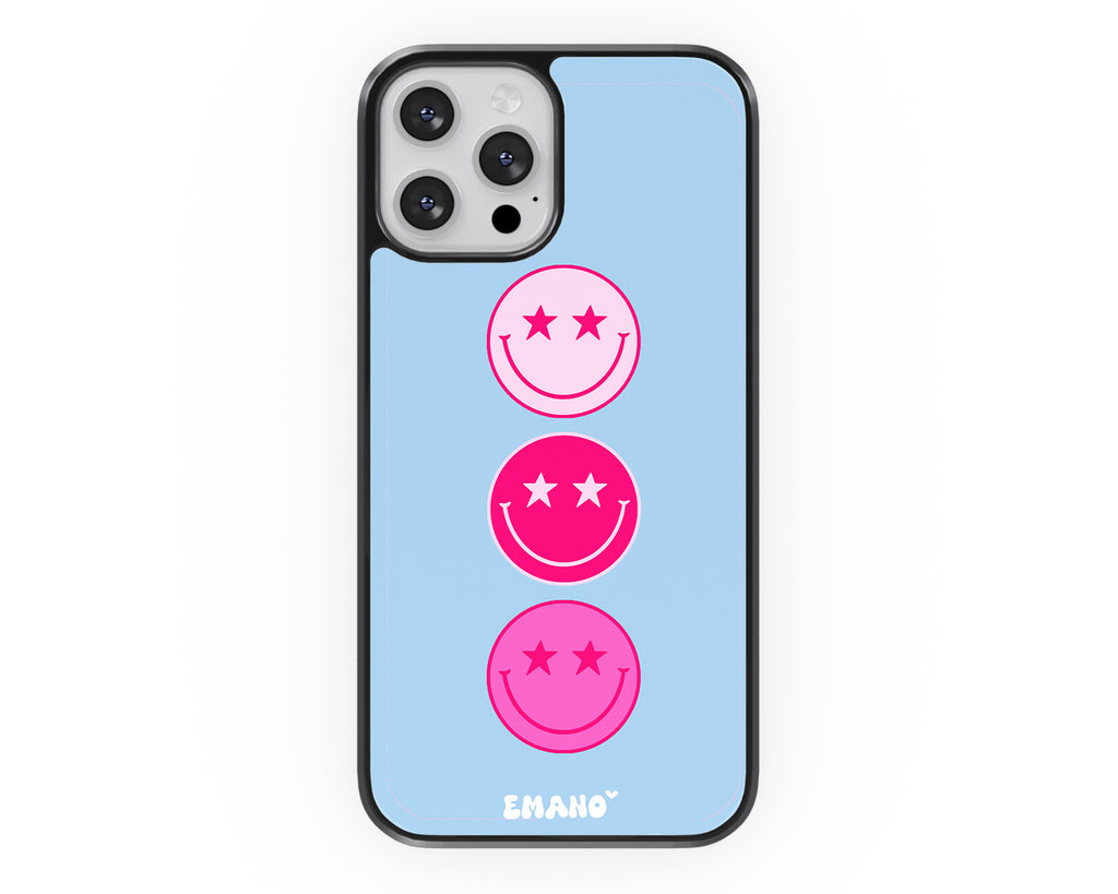 Adoptez un style preppy amusant avec notre coque Emano arborant trois smileys ! 😃😄😁📱 #StylePréppyFun